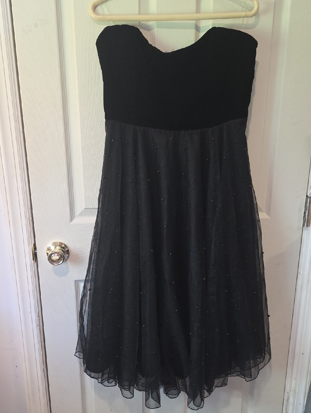 Francesca's Collections Black Strapless A-Line Dress